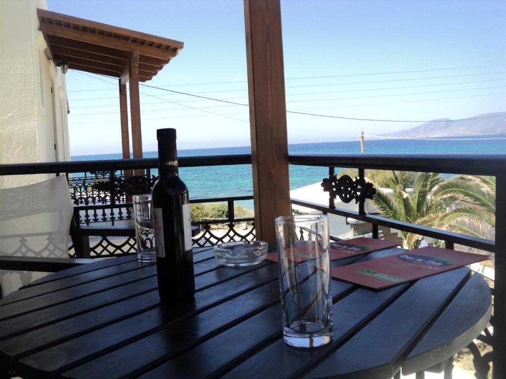 Verykokkos On The Beach Agia Anna  Exterior photo